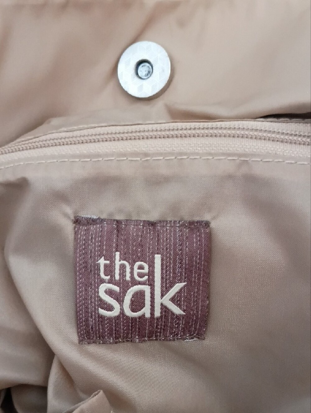 The Sak Crochet Tote Bag in Beige Like New Unique Crochet Pattern - Picture 8 of 9